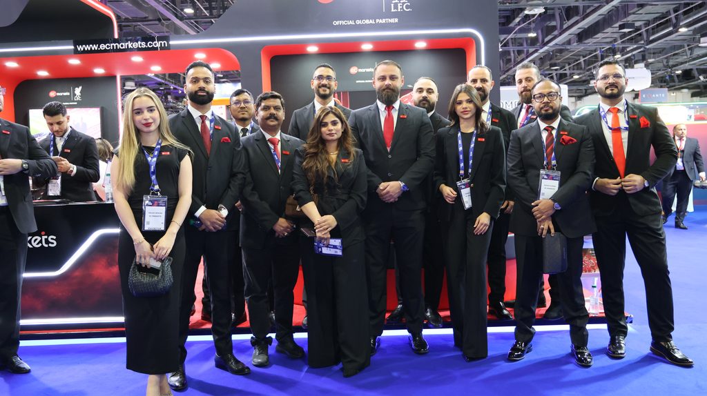 EC Markets team at the Forex Expo Dubai booth